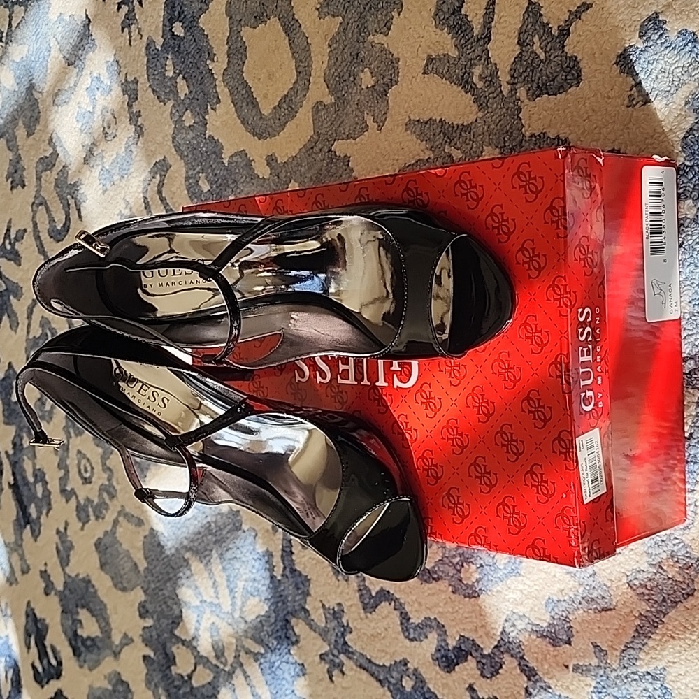 NEW Guess Black Patent Women's Heels
